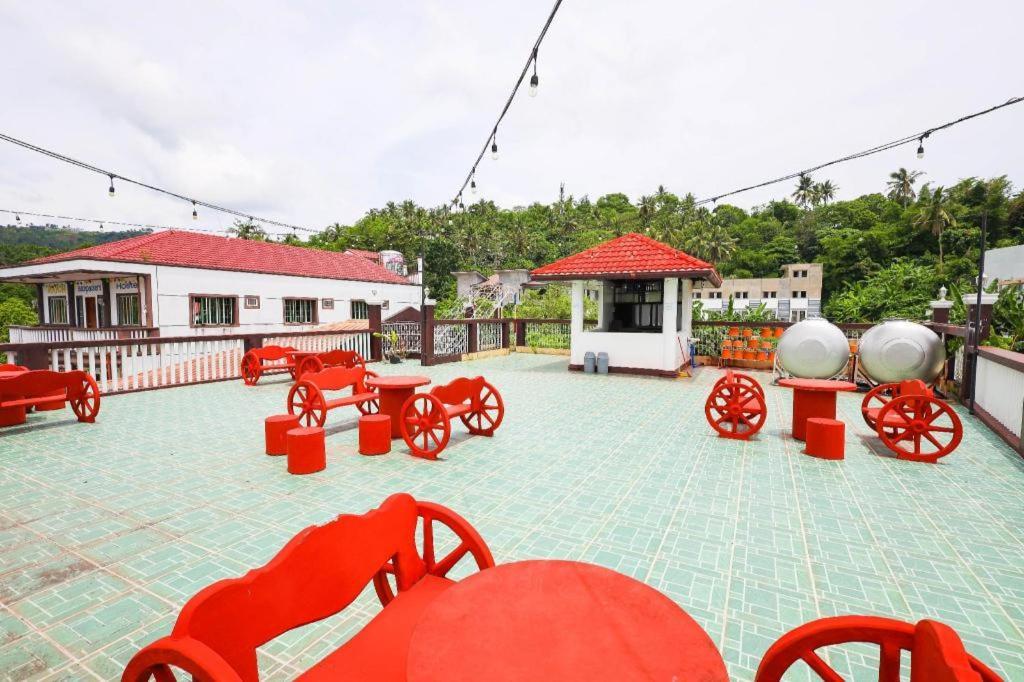 Mayon Backpackers Hostel Легаспи Экстерьер фото
