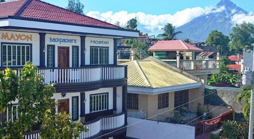 Mayon Backpackers Hostel Легаспи Экстерьер фото